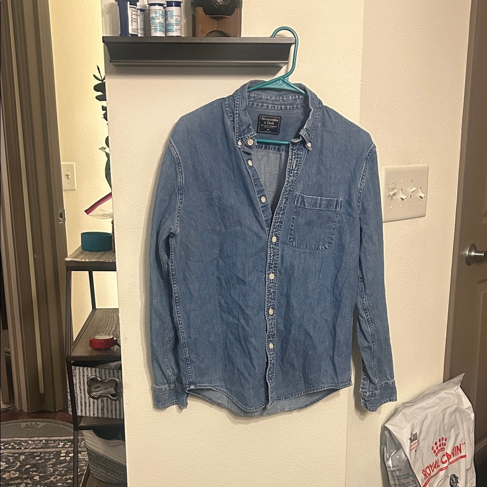 Abercrombie & Fitch Casual Denim Blue Button Down Shirt